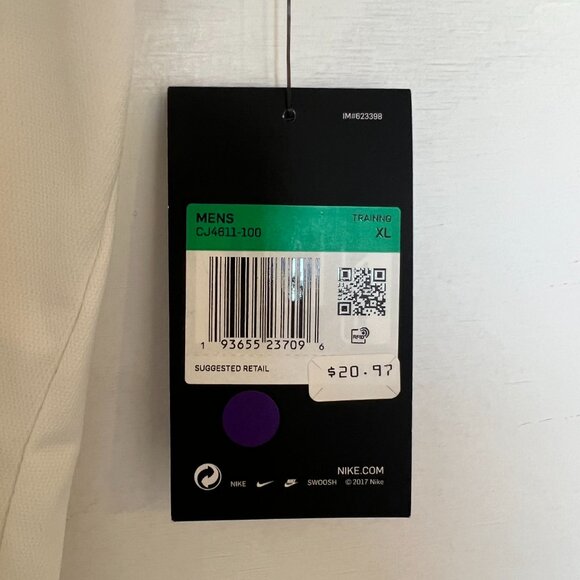 NWT Nike Pro Dri-Fit Shirt - Picture 4 of 7